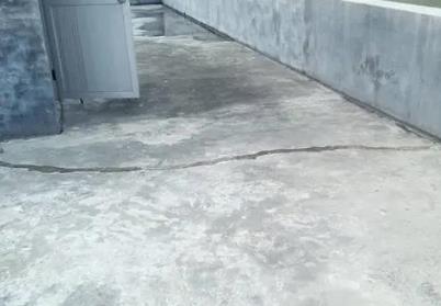 麒麟楼顶漏水维修公司分享下如何解决卫生间隐蔽部位漏水的问题?